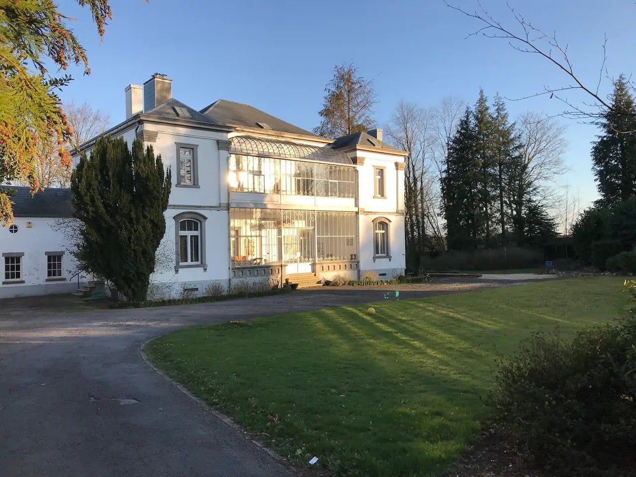 Le Manoir des Sarts dans le domaine Les Sarts Ardennes